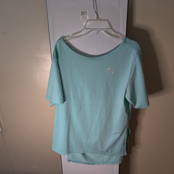 Shirt - Picture 4 of 4